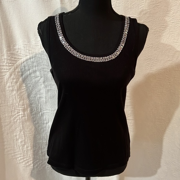 Faith Resortwear sweater set, size medium - Picture 11 of 16